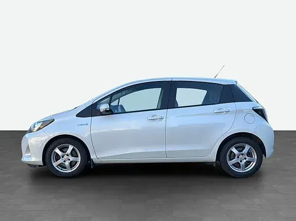 Toyota Yaris 2014 photo 3