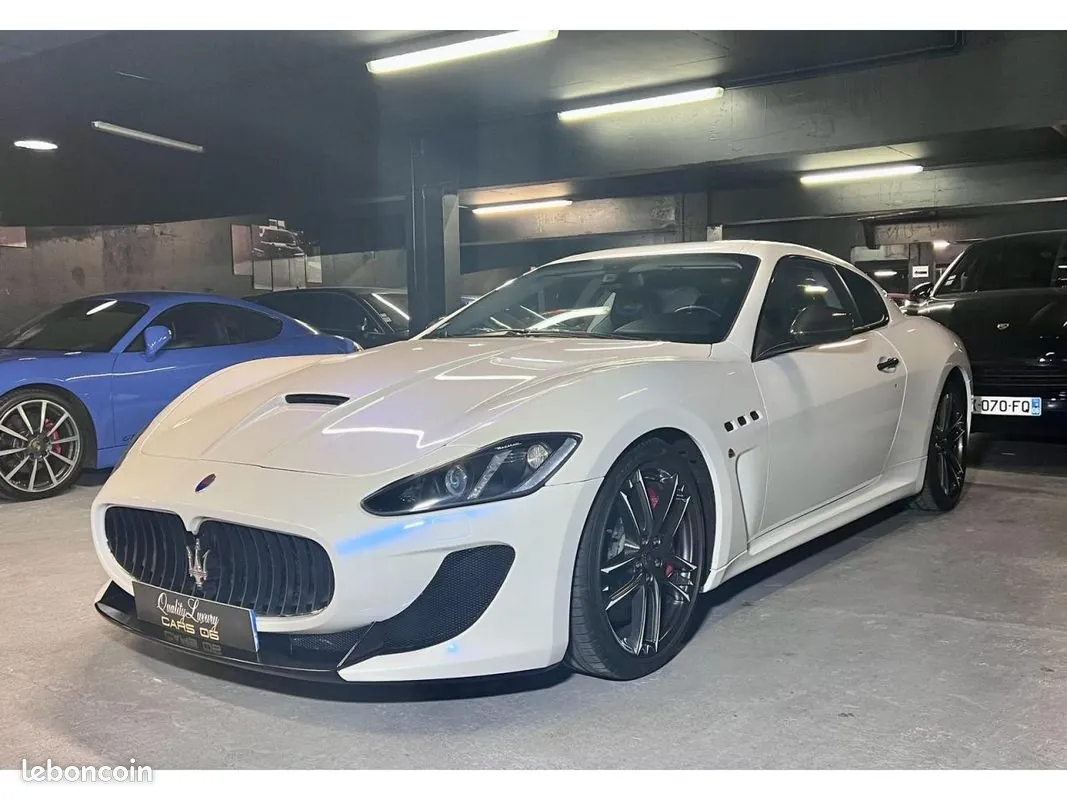 Maserati Granturismo 2014 photo 2