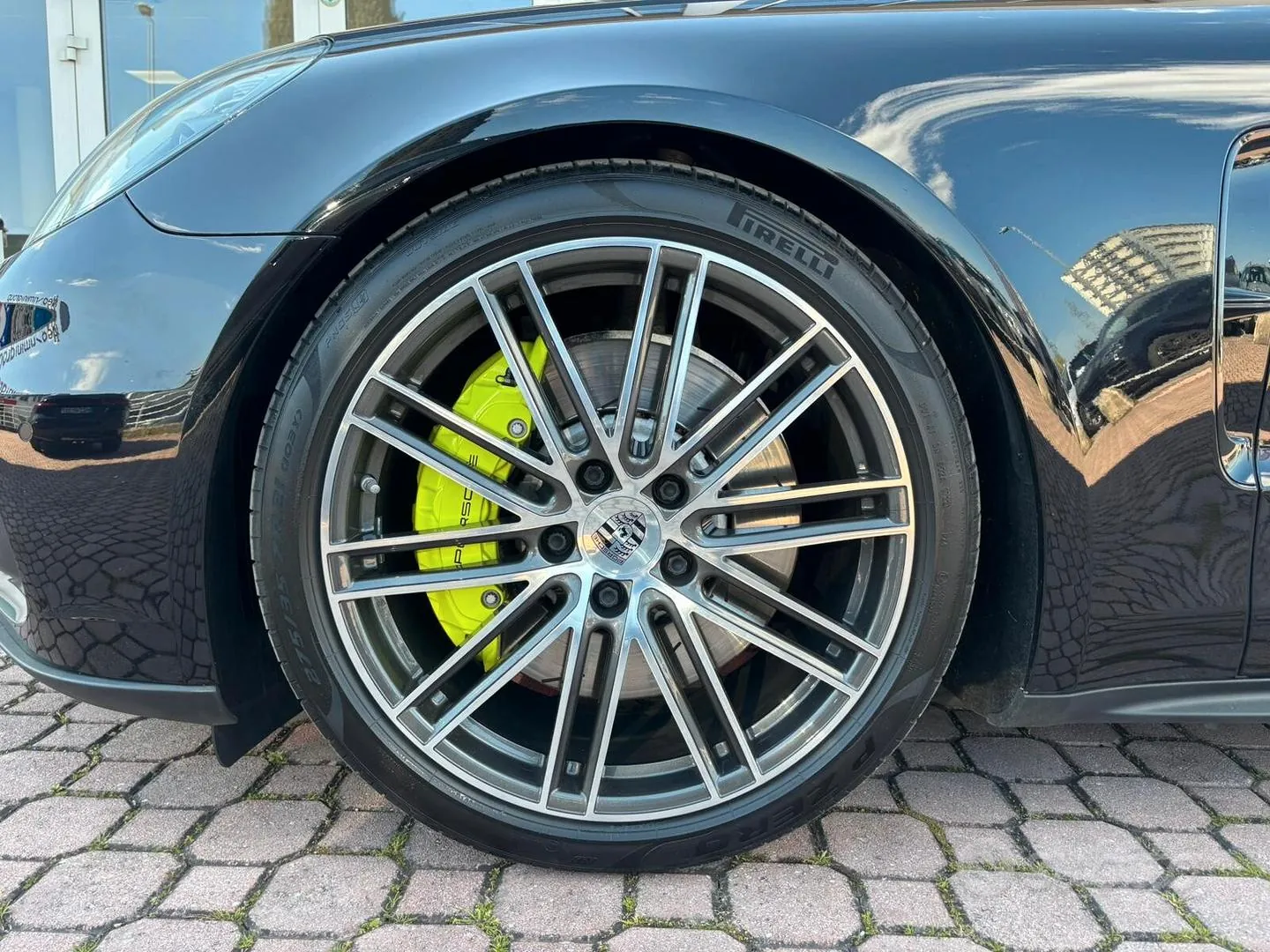 Porsche Panamera 2020 photo 2