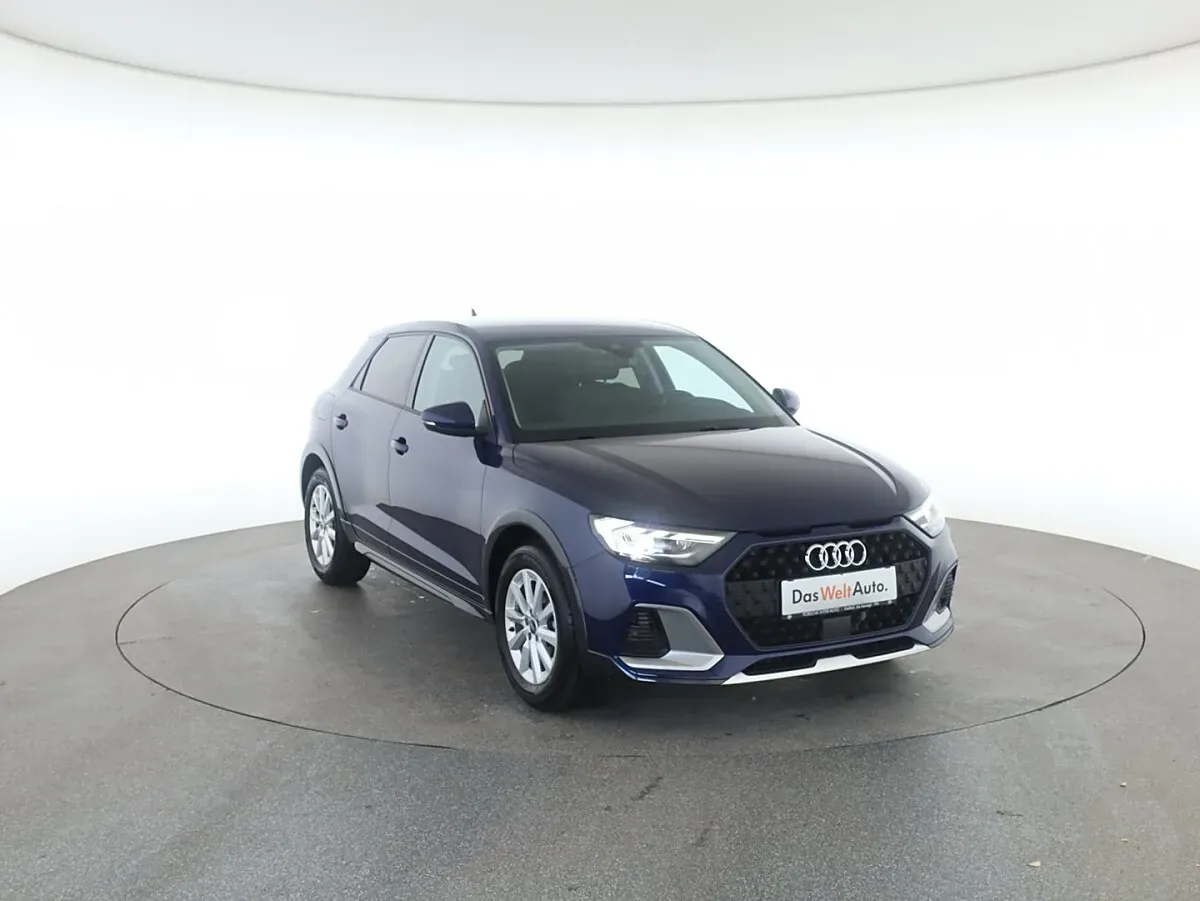 Audi A1 2025 photo 3