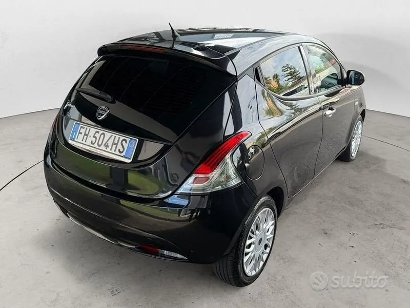 Lancia Ypsilon 2017 photo 4