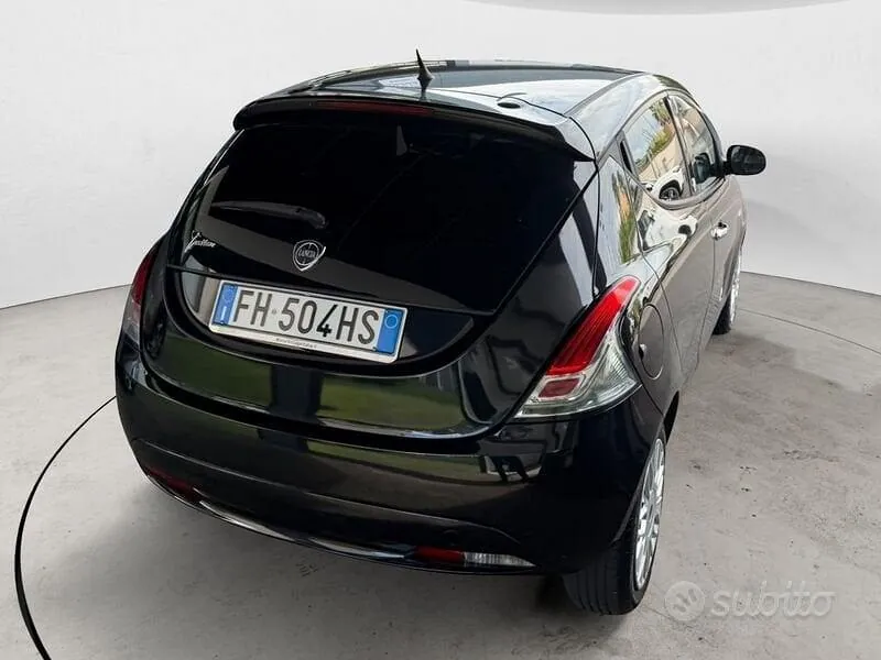 Lancia Ypsilon 2017 photo 5