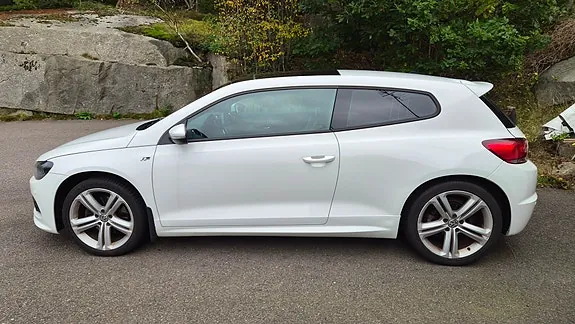 Volkswagen Scirocco 2011 photo 4