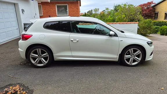 Volkswagen Scirocco 2011 photo 3