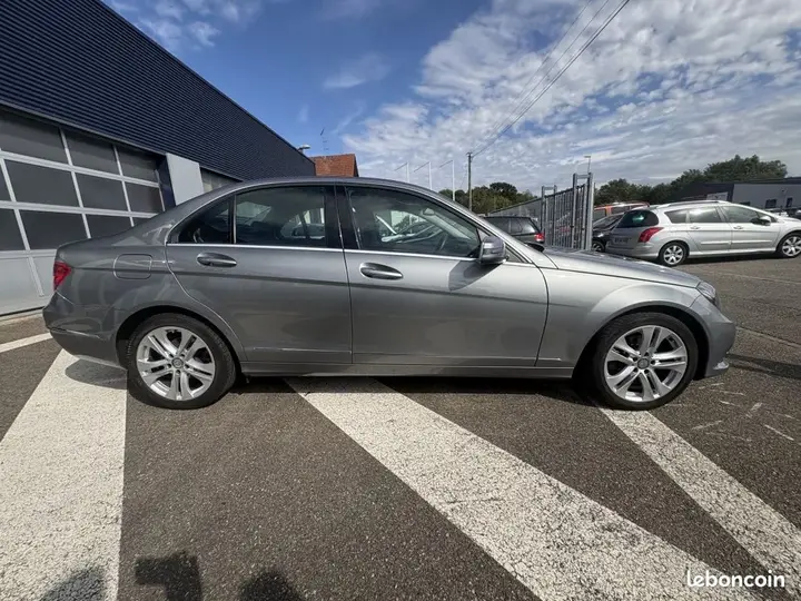 Mercedes-Benz C-Class 2013 photo 4