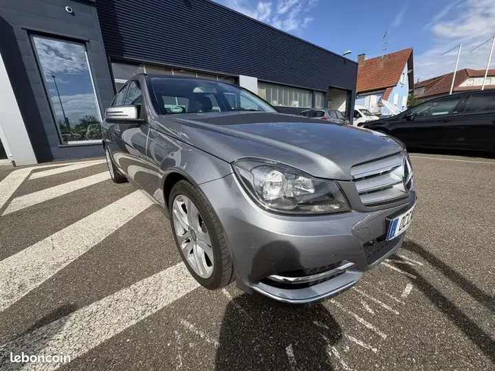 Mercedes-Benz C-Class 2013 photo 3