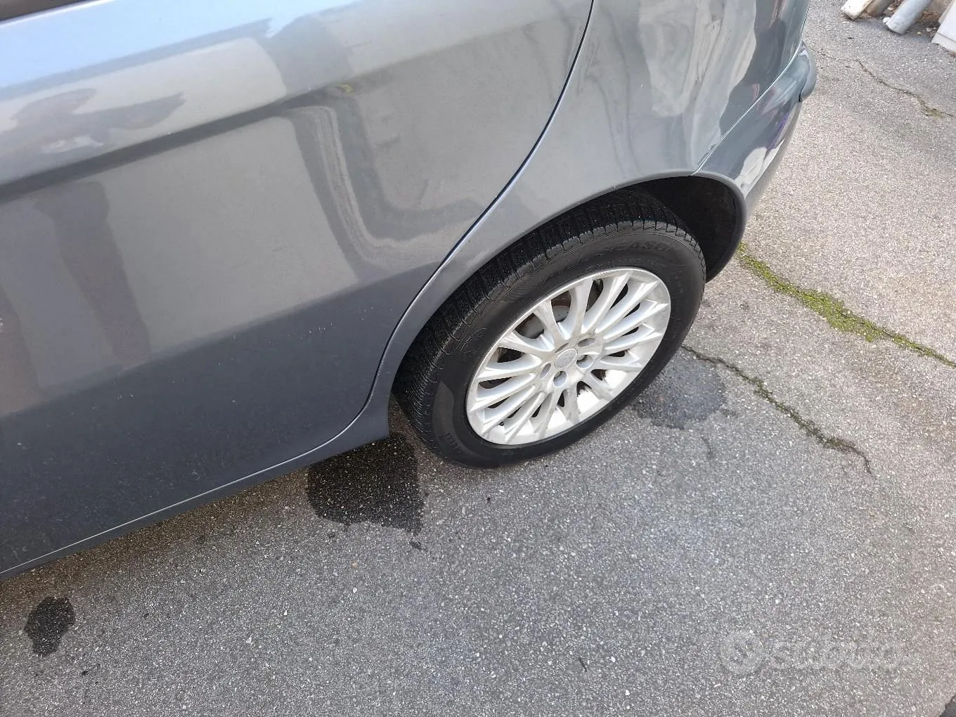 Alfa Romeo 147 2004 photo 4