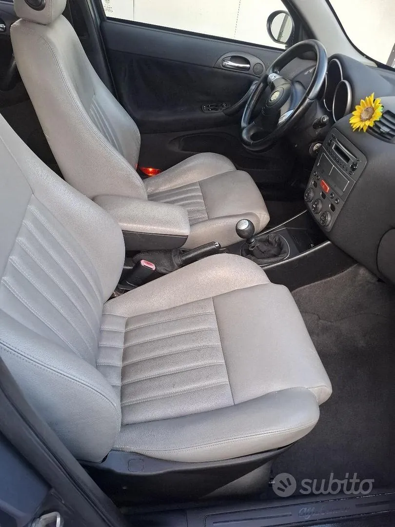 Alfa Romeo 147