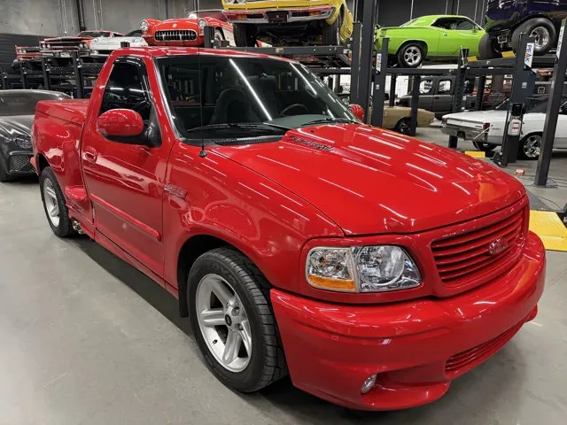 Ford F-150 2004 photo 2