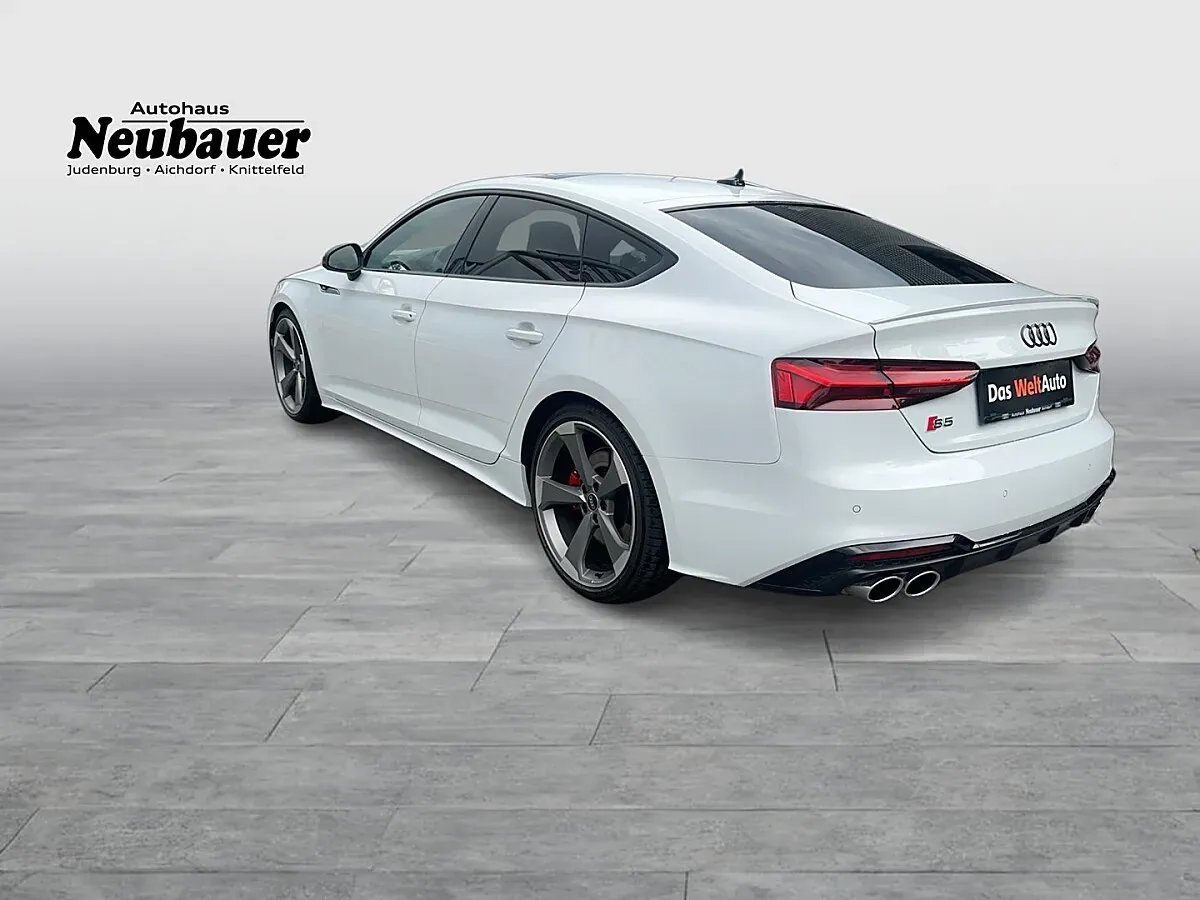 Audi A5 2022 photo 3