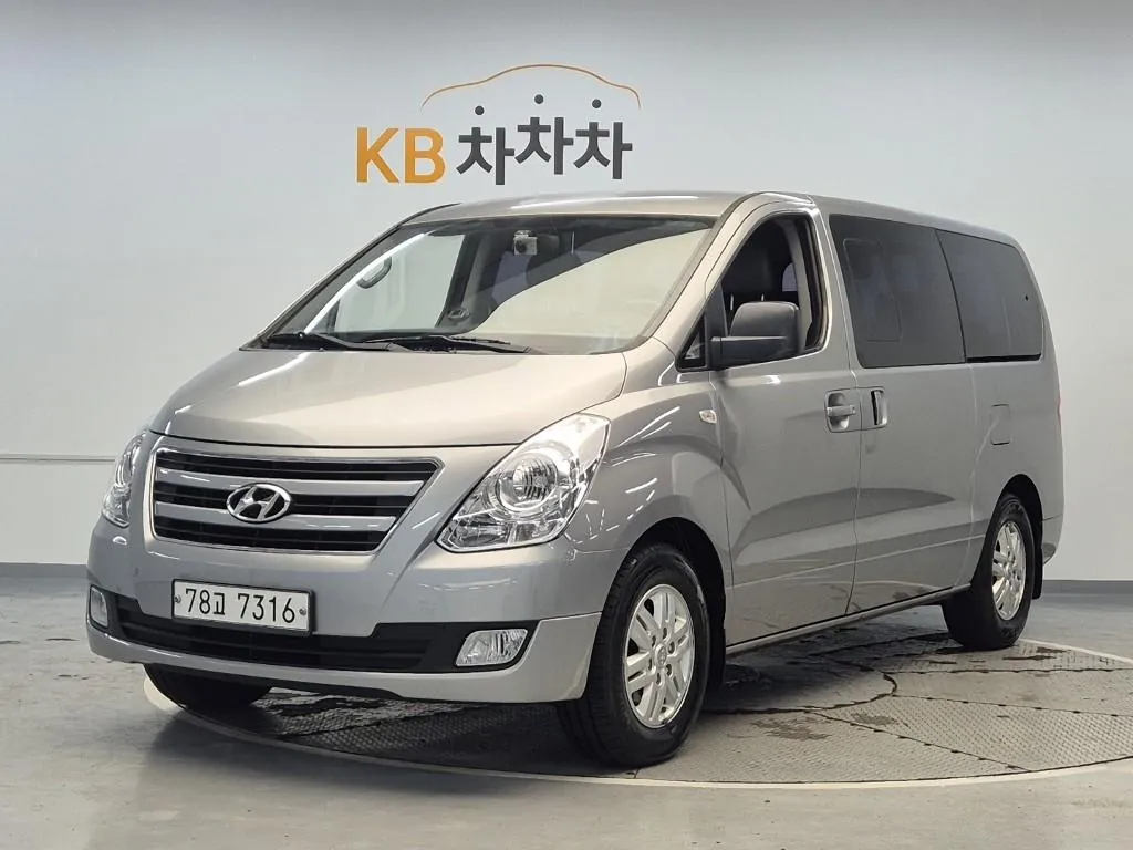 Hyundai Starex