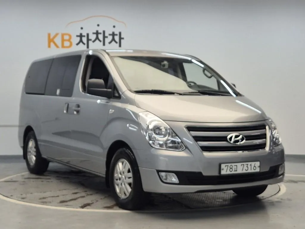 Hyundai Starex 2017 photo 4