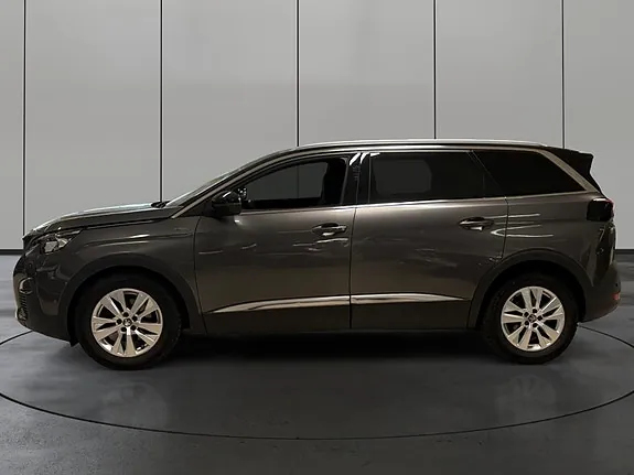 Peugeot 5008 2018 photo 2