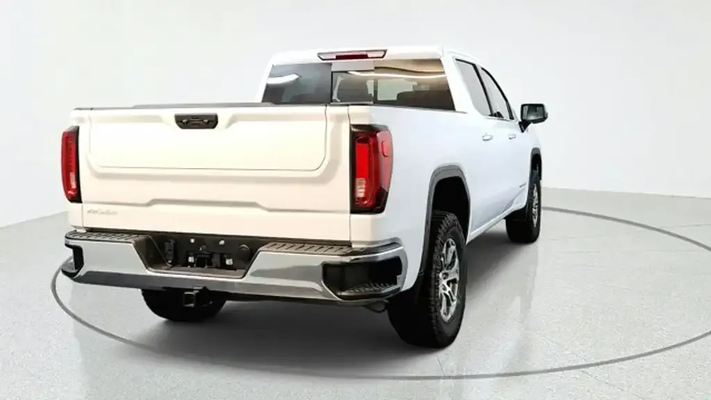 GMC Sierra 1500 2024 photo 3
