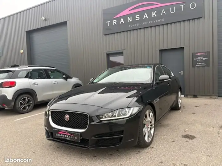 Jaguar Xe