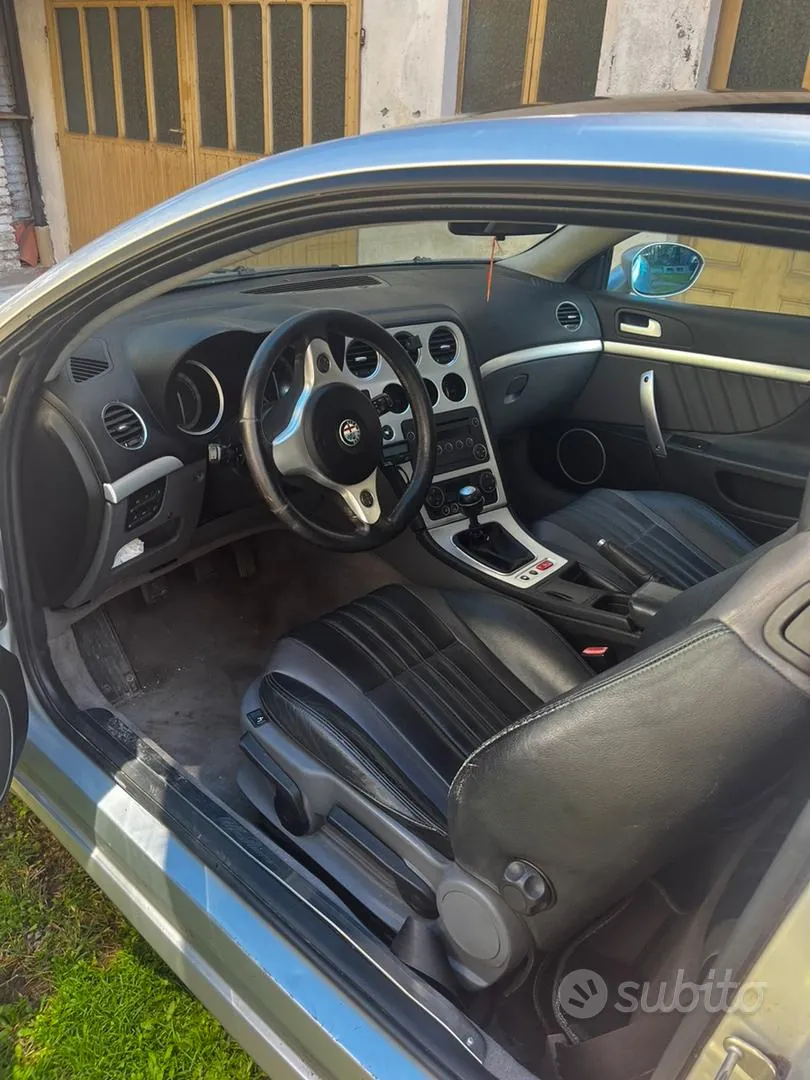 Alfa Romeo Brera 2007 photo 5