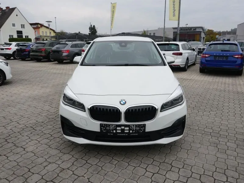 BMW 2 Series 2021 photo 2