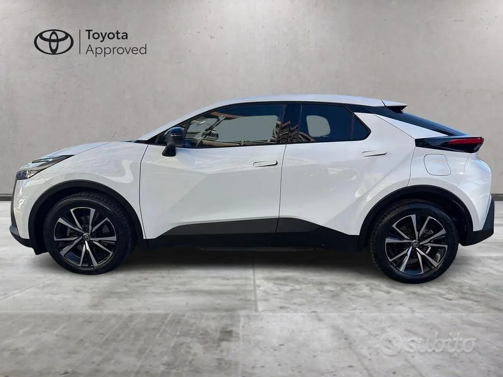 Toyota C-Hr 2024 photo 3