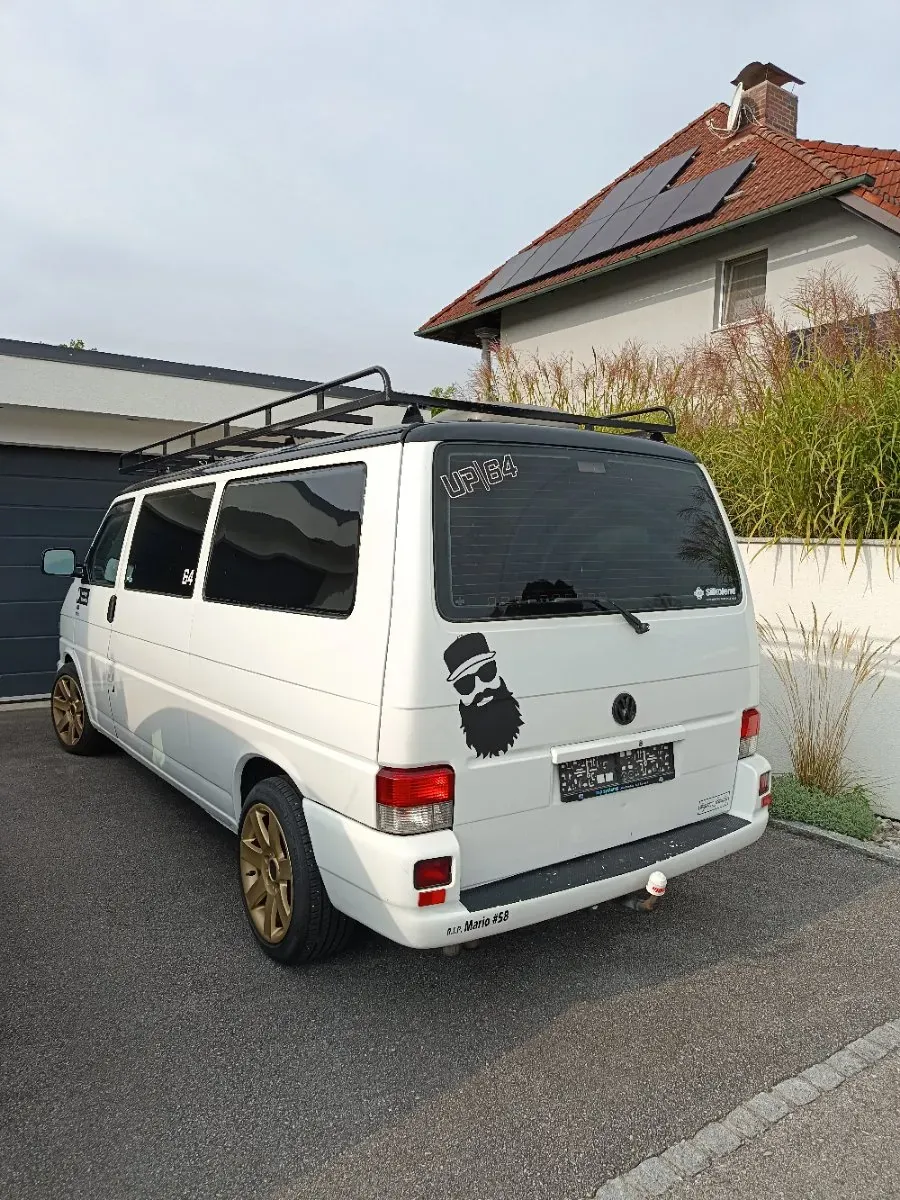 Volkswagen T4 2000 photo 2