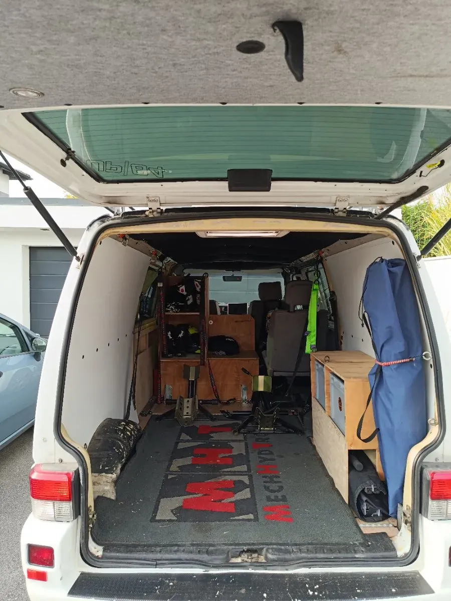 Volkswagen T4 2000 photo 3