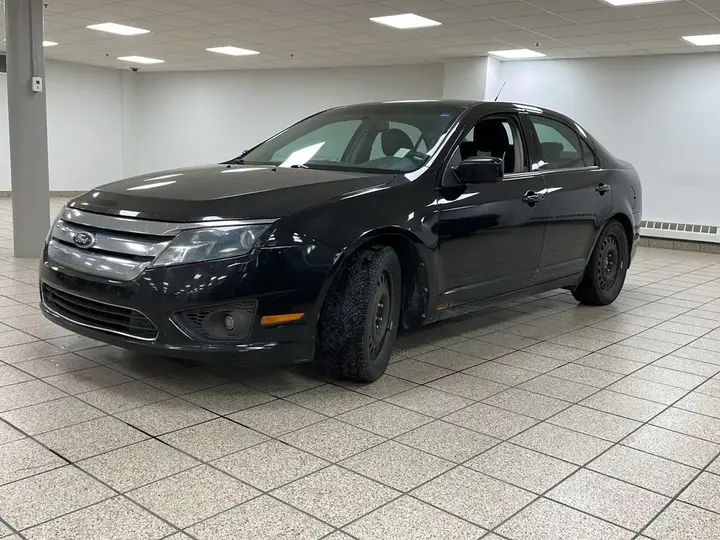 Ford Fusion 2010 photo 2