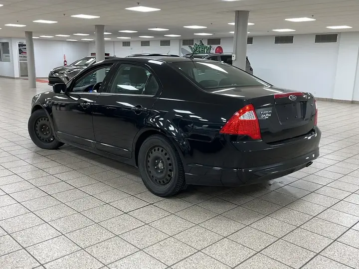 Ford Fusion 2010 photo 4