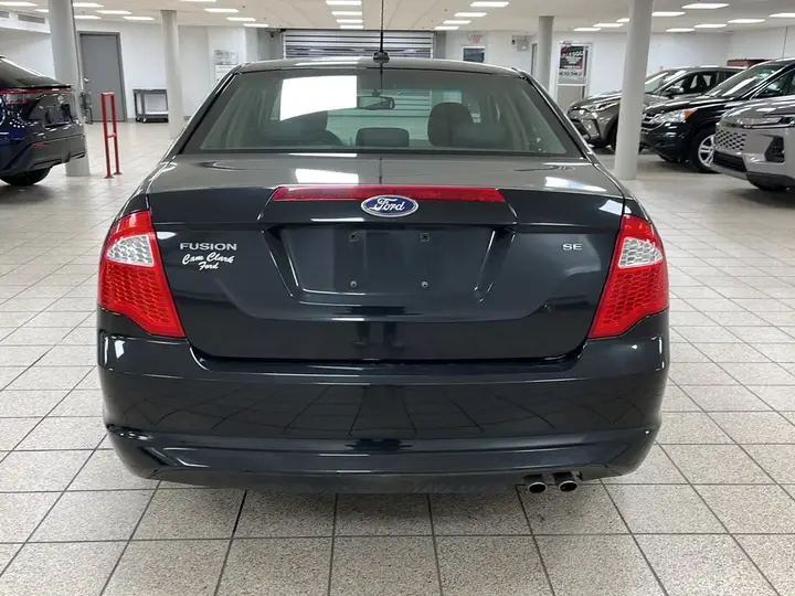 Ford Fusion 2010 photo 5