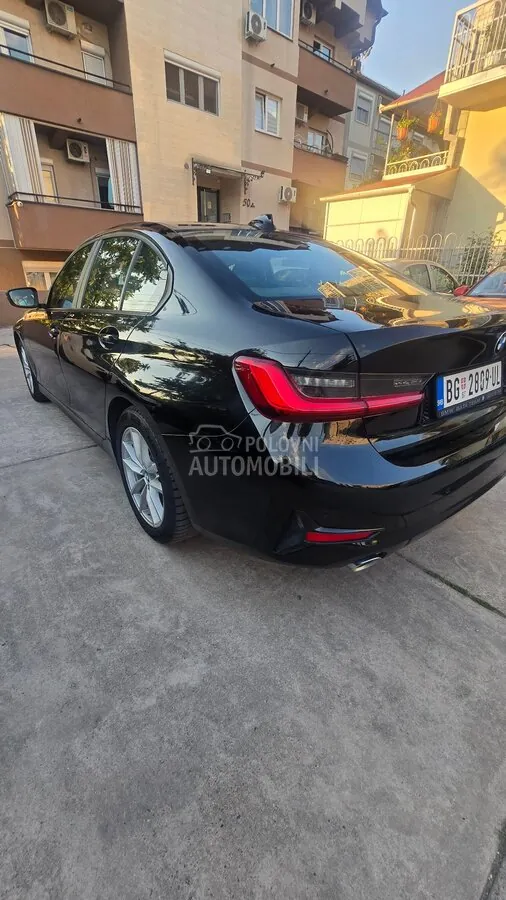 BMW 330E 2019 photo 3