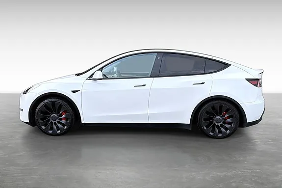 Tesla Model Y 2023 photo 4