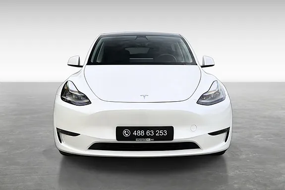 Tesla Model Y 2023 photo 2