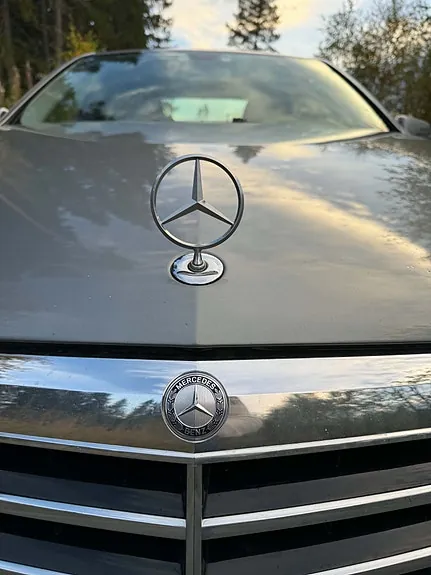 Mercedes-Benz E200 D 2011 photo 4