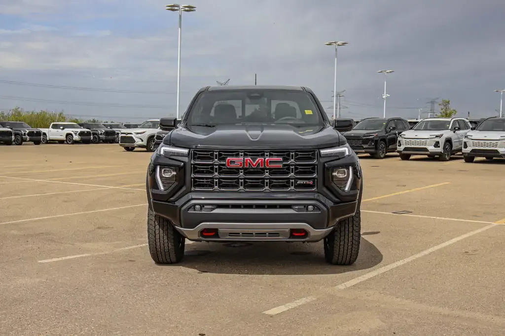 GMC Canyon 2026 photo 3