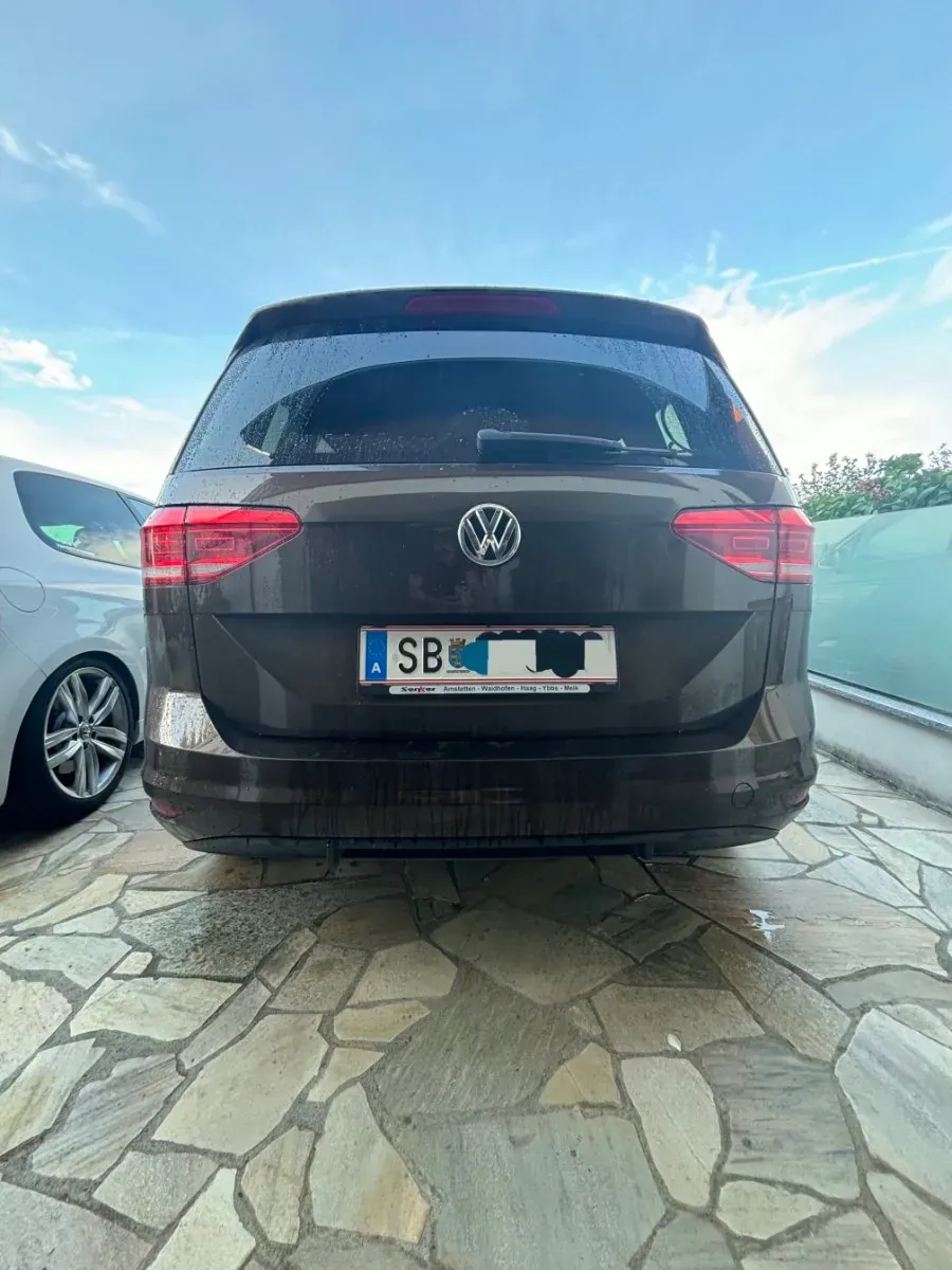 Volkswagen Touran 2016 photo 3