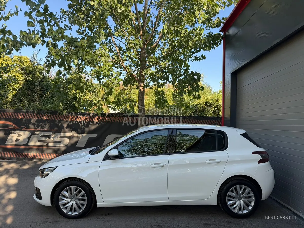 Peugeot 308 2020 photo 3