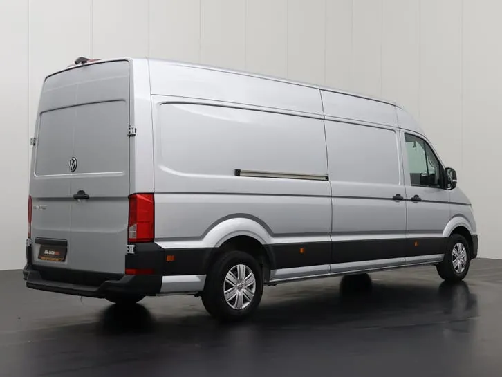 Volkswagen Crafter 2022 photo 2