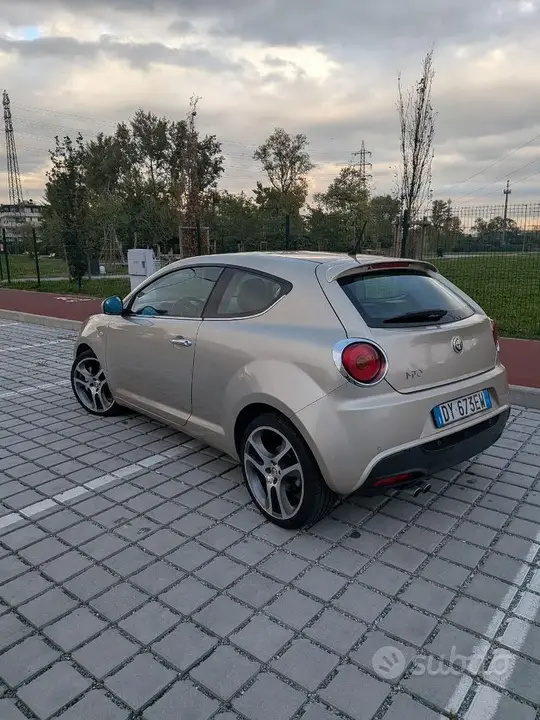 Alfa Romeo Mito 2009 photo 3