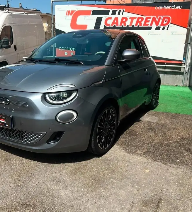 Fiat 500 500E 2021 photo 2