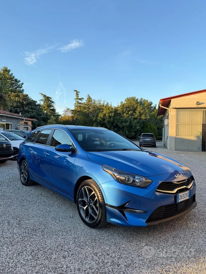 Kia Ceed 2023 photo 3