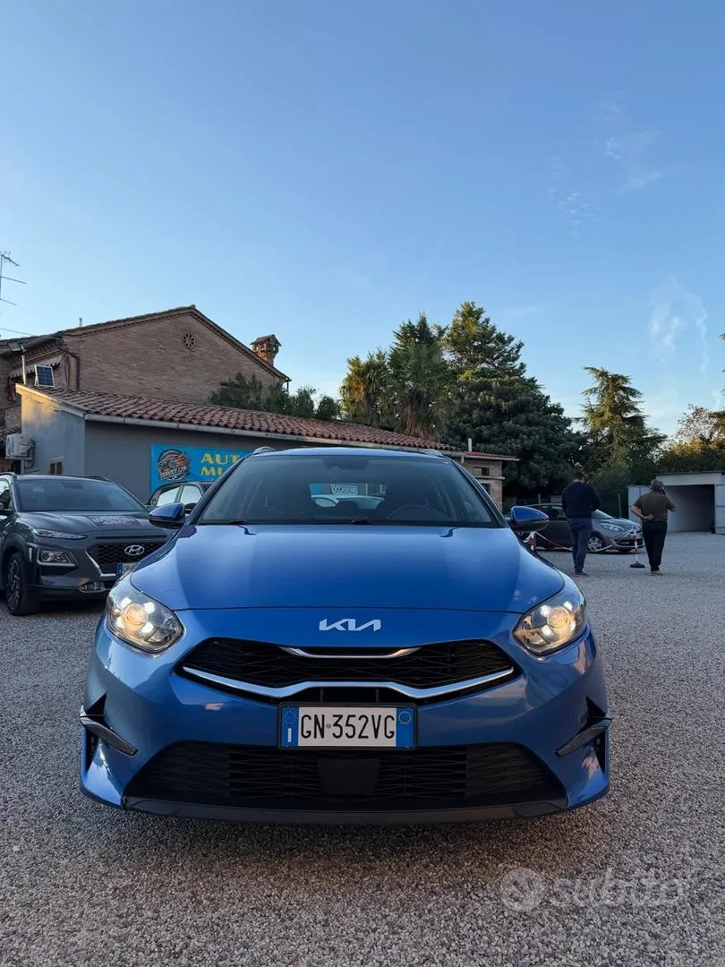 Kia Ceed 2023 photo 2