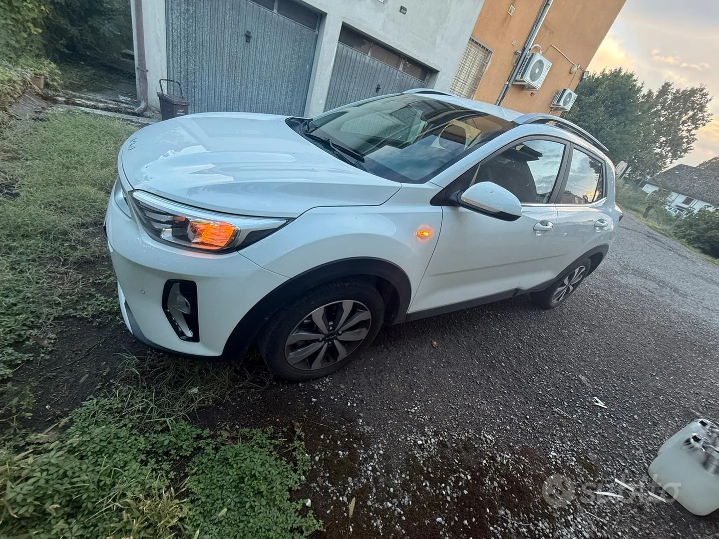 Kia Stonic 2021 photo 2
