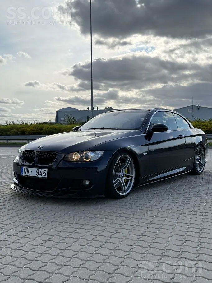 BMW 330 2008 photo 3