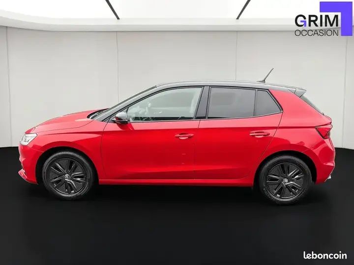 Skoda Fabia 2023 photo 2