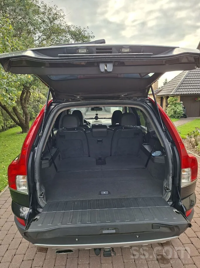 Volvo Xc90 2011 photo 3