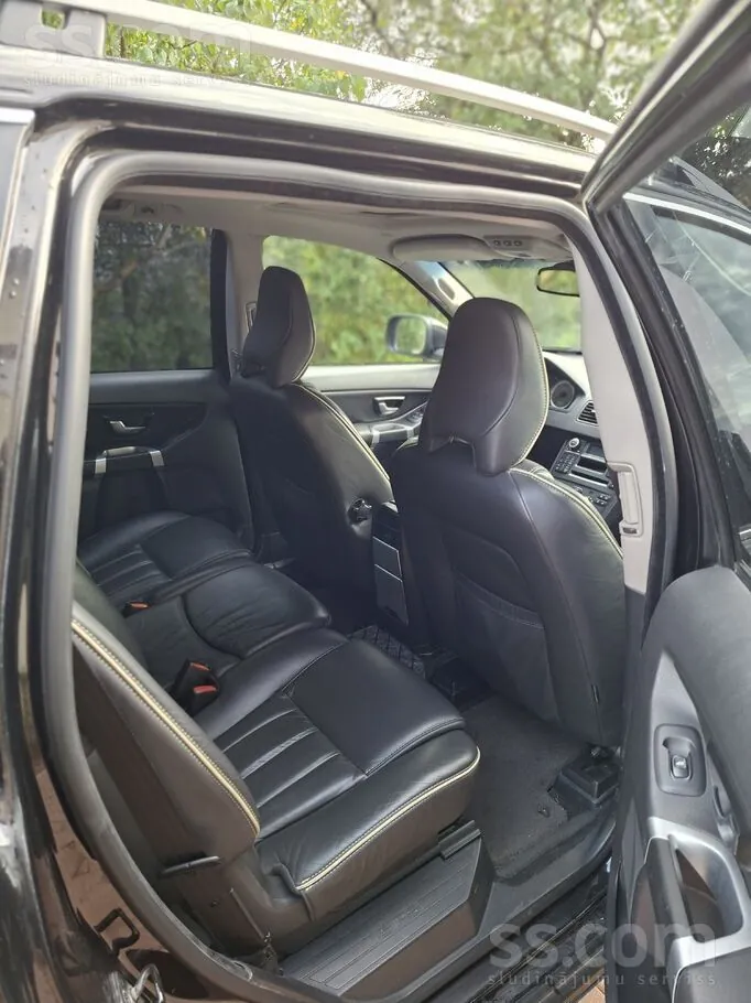 Volvo Xc90 2011 photo 4