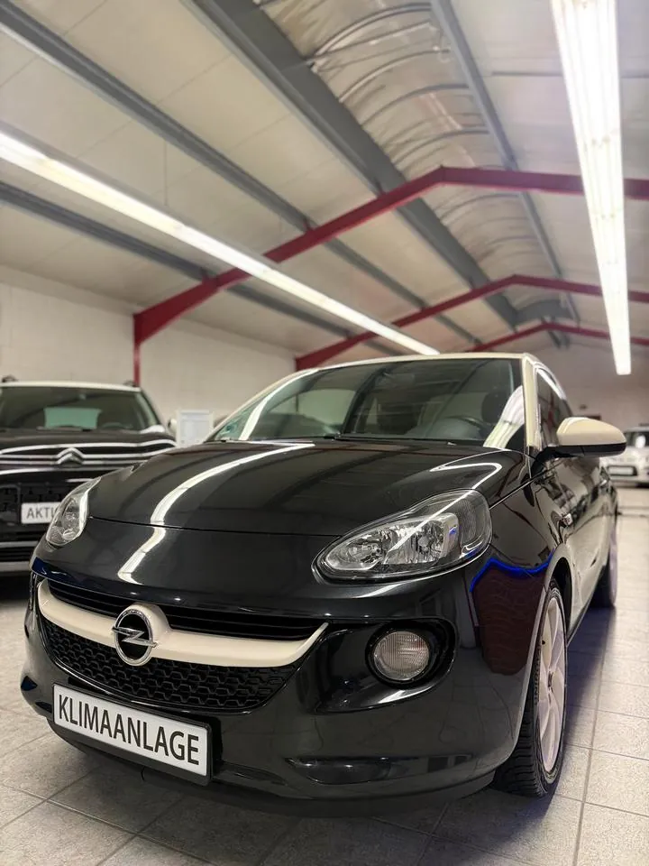 Opel Adam