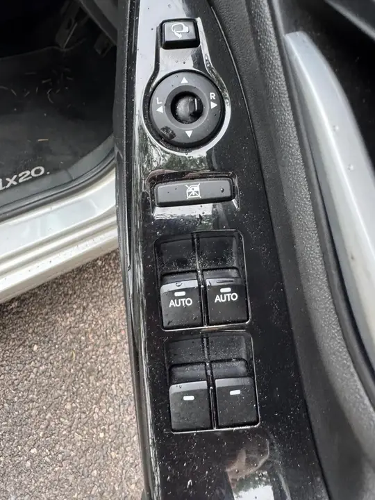 Hyundai Ix20 2017 photo 3