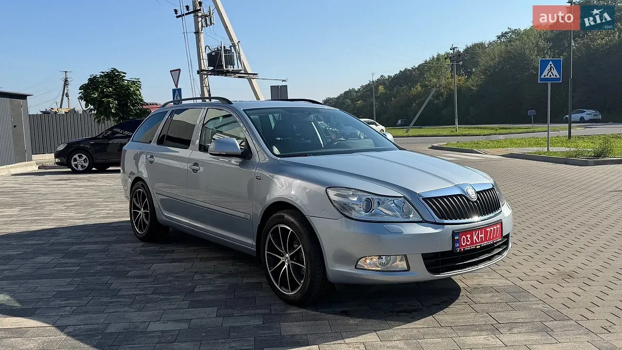 Skoda Octavia 2009 photo 3