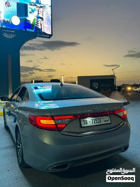 Hyundai Azera 2013 photo 4