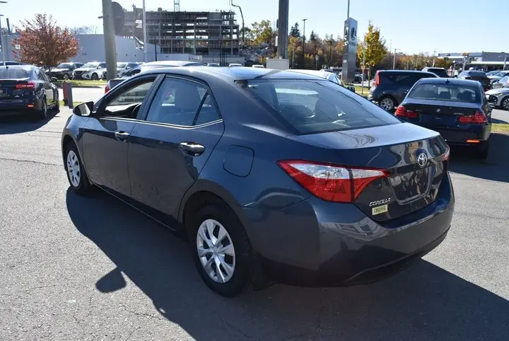 Toyota Corolla 2015 photo 3