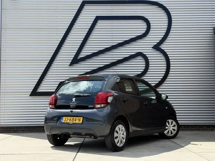 Peugeot 108 2016 photo 3